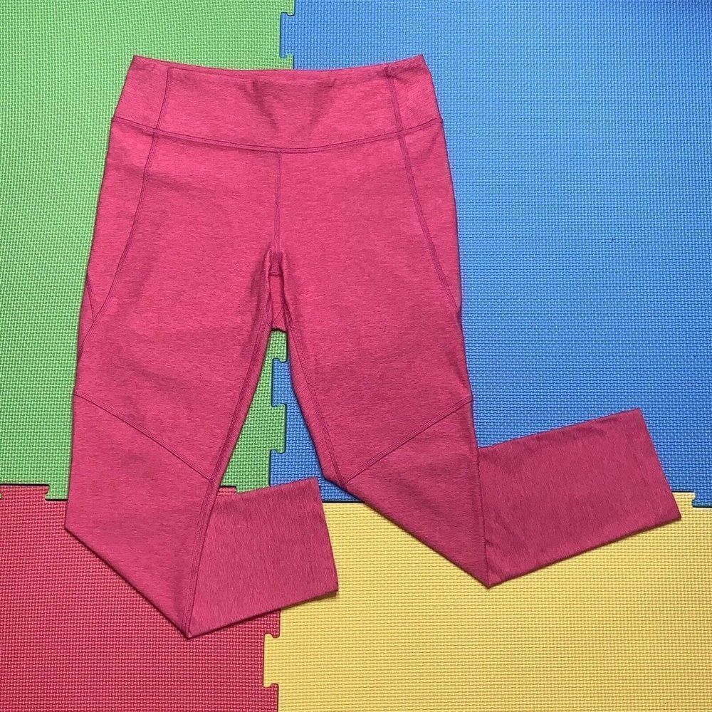 Outdoor Voices 7/8 Warmup Legging in Flamingo Pink Size Medium workout training